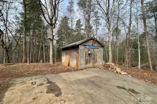 19 Robin Ln, Asheville, NC 28806 - Photo 2