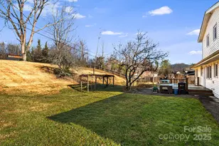 154 Harris St, Spruce Pine, NC 28777 - Photo 34