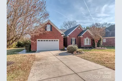 7852 Grimsby Circle, Harrisburg, NC 28075 - Photo 2
