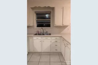 735 W Sumter Street, Shelby, NC 28150 - Photo 18