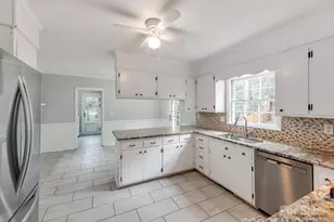 1311 Burtonwood Cir, Charlotte, NC 28212 - Photo 20