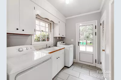 1311 Burtonwood Circle, Charlotte, NC 28212 - Photo 22