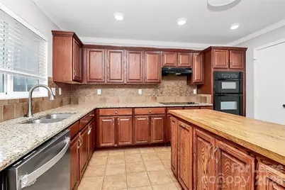 15611 Normans Landing Drive, Charlotte, NC 28273 - Photo 4