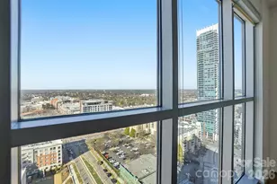 333 W Trade St, Charlotte, NC 28202 - Photo 16