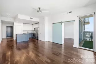 333 W Trade St, Charlotte, NC 28202 - Photo 14