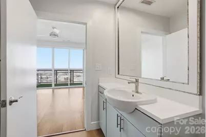 333 W Trade Street #2005, Charlotte, NC 28202 - Photo 28