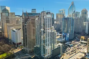 333 W Trade St, Charlotte, NC 28202 - Photo 2