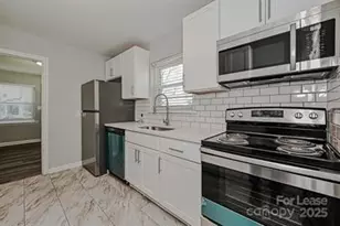 1229 Effingham Rd, Charlotte, NC 28208 - Photo 18