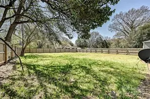 1229 Effingham Rd, Charlotte, NC 28208 - Photo 10