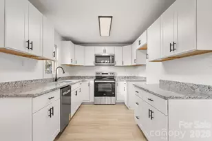 330 Stonewall Ave S, Rock Hill, SC 29730 - Photo 10