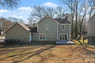 1635 Bear Mountain Rd, Charlotte, NC 28214 - Photo 24