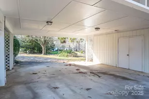 211 Park Cir, Shelby, NC 28150 - Photo 34