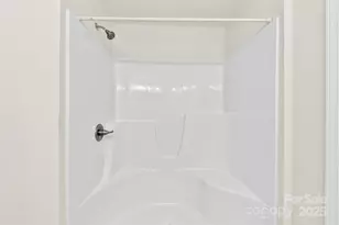 112 Springfield Rd, Statesville, NC 28625 - Photo 32