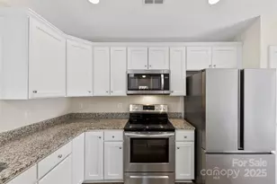 112 Springfield Rd, Statesville, NC 28625 - Photo 14