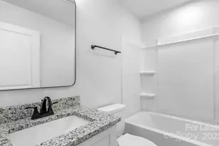 501 E Robinson St, Dallas, NC 28034 - Photo 4