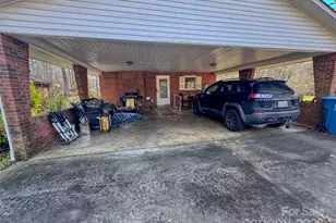 195 S Claybon Dr, Advance, NC 27006 - Photo 8