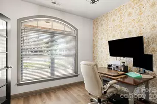 1028 King's Bottom Dr, Fort Mill, SC 29715 - Photo 8