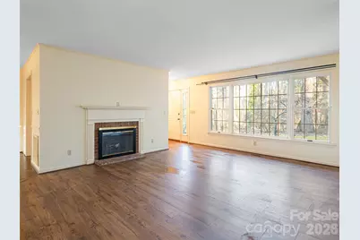 100 Wolf Shoals Drive, Hendersonville, NC 28739 - Photo 8