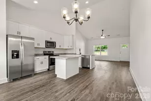 1545 Antioch Dr, Conover, NC 28613 - Photo 16