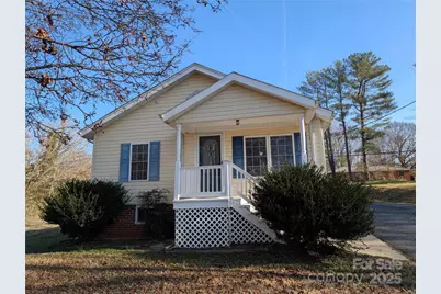 2507 Norwood Street SW, Lenoir, NC 28645 - Photo 2