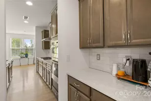 2861 Suffolk Pl, Fort Mill, SC 29715 - Photo 10