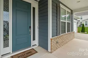 2861 Suffolk Pl, Fort Mill, SC 29715 - Photo 4