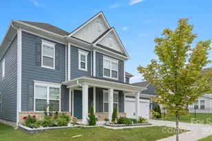 2861 Suffolk Pl, Fort Mill, SC 29715 - Photo 2