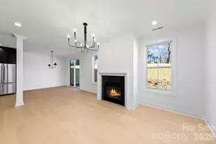 818 Yellowstone Dr, Charlotte, NC 28208 - Photo 22