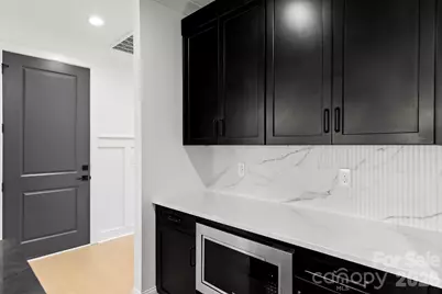 818 Yellowstone Drive, Charlotte, NC 28208 - Photo 24