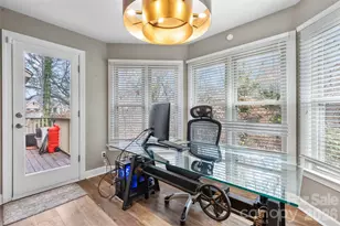 13820 Queens Harbor Rd, Charlotte, NC 28278 - Photo 10