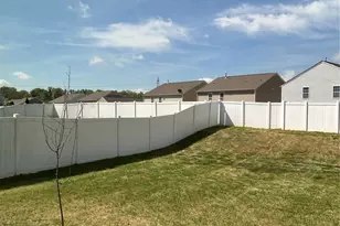 2431 Tallet Trace, Charlotte, NC 28216 - Photo 4