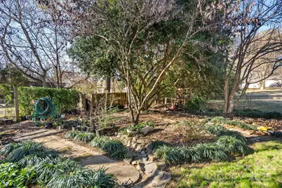 9211 Joyce Kilmer Drive, Charlotte, NC 28213 - Photo 30