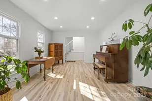 9211 Joyce Kilmer Dr, Charlotte, NC 28213 - Photo 8