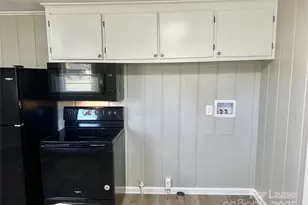 504A Moore Dr, Lexington, NC 27292 - Photo 10