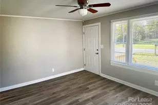 504A Moore Dr, Lexington, NC 27292 - Photo 6