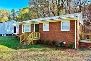 504A Moore Dr, Lexington, NC 27292 - Photo 2