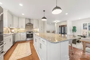 3343 Gresham Pl, Charlotte, NC 28211 - Photo 10