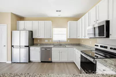 3043 Streamlet Way, Monroe, NC 28110 - Photo 8