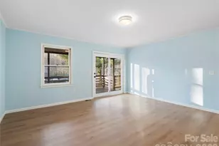 81 Fairview Heights, Waynesville, NC 28786 - Photo 4