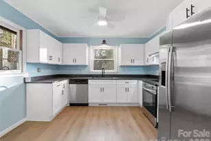 81 Fairview Heights, Waynesville, NC 28786 - Photo 8