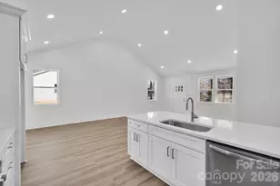 567 W 22nd St, Kannapolis, NC 28081 - Photo 10