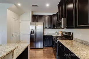 3108 Major Samuals Way, Charlotte, NC 28208 - Photo 6