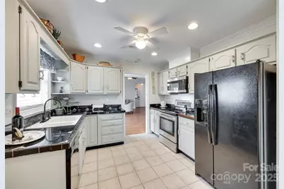 2915 Cherry Blossom Court, Fort Mill, SC 29715 - Photo 6