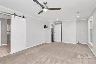 1932 Stoneyridge Dr, Charlotte, NC 28214 - Photo 6