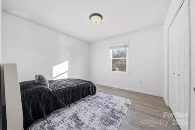 1007 Millbrook Place SE, Lenoir, NC 28645 - Photo 28