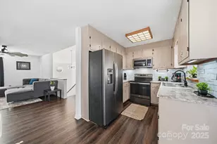 1007 Millbrook Pl SE, Lenoir, NC 28645 - Photo 10