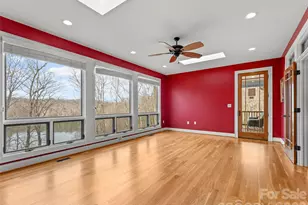 405 Kanasdatsi Dr, Brevard, NC 28712 - Photo 20