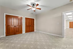 405 Kanasdatsi Dr, Brevard, NC 28712 - Photo 44