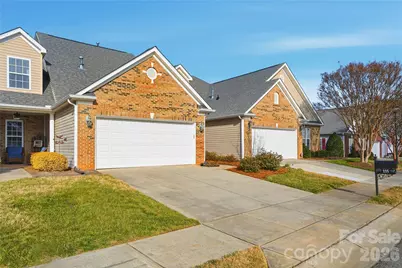 335 Garnet Court, Fort Mill, SC 29708 - Photo 2