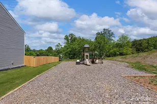 8 Madelyn Dr, Clyde, NC 28721 - Photo 30